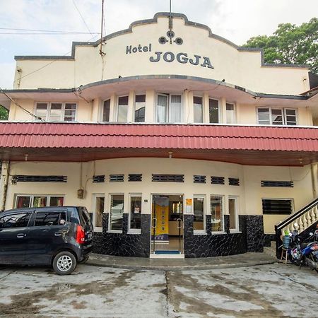 Hotel Jogja Bukittinggi Buitenkant foto