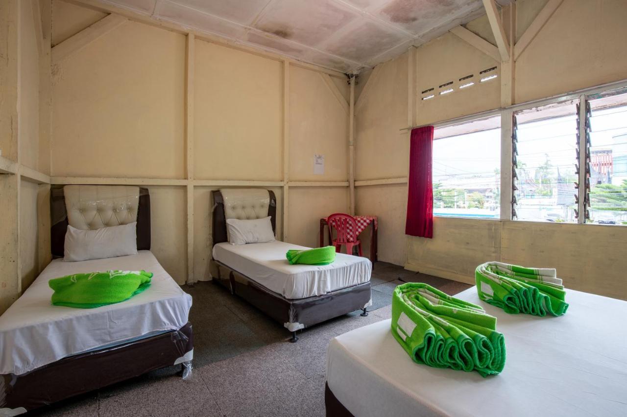 Hotel Jogja Bukittinggi Buitenkant foto