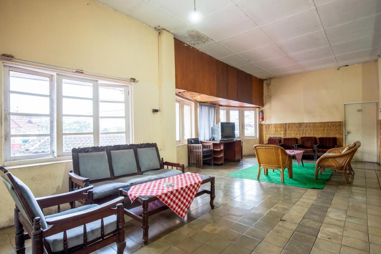 Hotel Jogja Bukittinggi Buitenkant foto