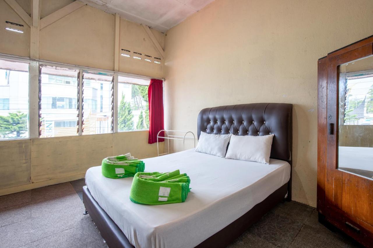 Hotel Jogja Bukittinggi Buitenkant foto